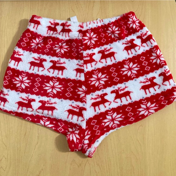 ROMWE 🎁 Plush Sherpa Fair Isle Lounge Shorts - Picture 13 of 16